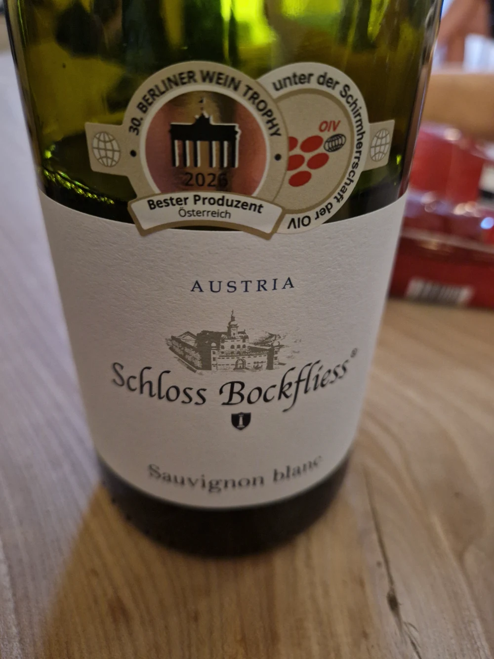Label photo for {wine}