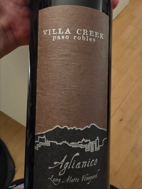 Label profile photo for Luna Matta Vineyard Aglianico